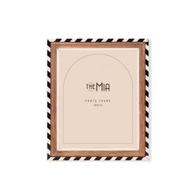 The Mia Striped 25x30 cm Fotoğraf Çerçevesi