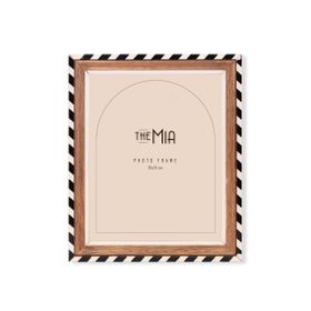 The Mia Striped 25x30 cm Fotoğraf Çerçevesi