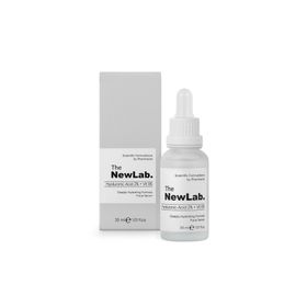 The NewLab Hyaluronik Asit 2% + Vit B5 Yoğun Nemlendirici 30 ml Yüz Serumu