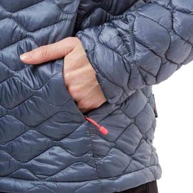 The North Face T93RXE3YH Lacivert Thermoball Kadın Outdoor Mont