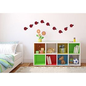 Tilki Dünyası Kırmızı Uğur Böcekleri Duvar Stickerı