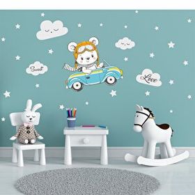 Tilki Dünyası T0337 ST Arabada Gezen Ayıcık Çocuk Duvar Sticker