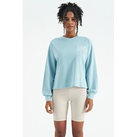 Tommy Life 02116 Açık Mavi O Yaka Hafif Balon Kollu Nakış Detaylı Cropped Basic Kadın Swearshirt
