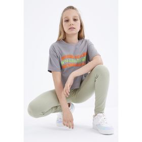 Tommy Life 75038 Oversize Renkli Yazı Baskılı Düşük Omuz O Yaka Gri Kız Çocuk Crop T-Shirt