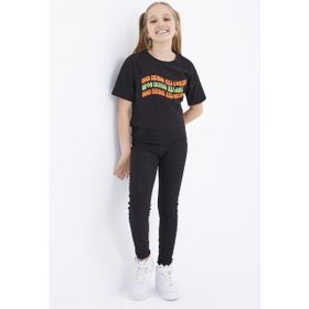 Tommy Life 75038 Oversize Renkli Yazı Baskılı Düşük Omuz O Yaka Siyah Kız Çocuk Crop T-Shirt