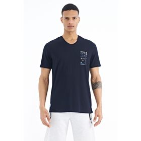 Tommy Life 88186 Lacivert Baskı Detaylı V Yaka Standart Kalıp Erkek T-shirt