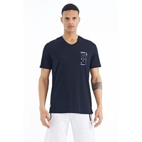 Tommy Life 88186 Lacivert Baskı Detaylı V Yaka Standart Kalıp Erkek T-shirt