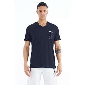 Tommy Life 88186 Lacivert Baskı Detaylı V Yaka Standart Kalıp Erkek T-shirt