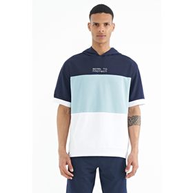 Tommy Life 88191 Beyaz Kapüşonlu Baskı Detaylı Oversize Erkek T-Shirt