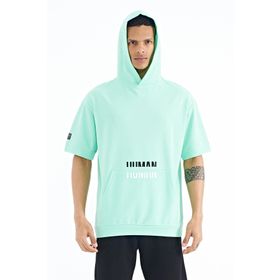 Tommy Life 88195 Su Yeşili Kanguru Cepli Yazı Nakışlı Kapüşonlu Erkek T-Shirt