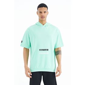 Tommy Life 88195 Su Yeşili Kanguru Cepli Yazı Nakışlı Kapüşonlu Erkek T-Shirt
