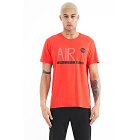 Tommy Life 88209 Kırmızı Fiesta Yazı Baskılı O Yaka Standart Kalıp Erkek T-Shirt