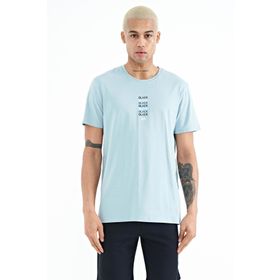 Tommy Life 88227 Açık Mavi Minimal Yazı Baskılı O Yaka Standart Kalıp Erkek T-shirt