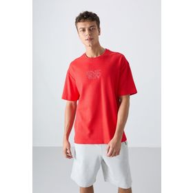 Tommy Life 88336 Fiesta Pamuklu Kalin Yuzeyi Dokulu Oversize Fit Baskili Erkek T-Shirt