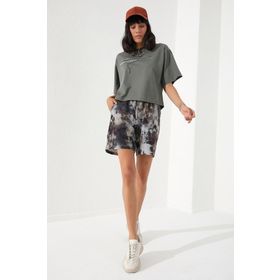 Tommy Life 91005 Haki Kadın Batik Desenli Bağcıklı Cepli Rahat Form Bermuda Şort