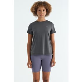 Tommy Life 97267 Koyu Gri Sırt Yırtmaç Detaylı O Yaka Kısa Kollu Standart Kalıp Kadın T-Shirt