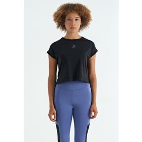 Tommylife 97262 Siyah Logo Baskılı O Yaka Düşük Kol Oversize Crop Bayan T-Shirt