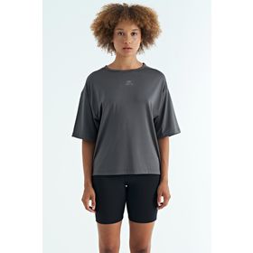 Tommylife 97263 Koyu Gri O Yaka Baskı Detaylı Oversize Kısa Kol Kadın T-Shirt