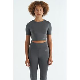 Tommylife 97265 Koyu Gri Sırt Dekolteli Standart Kalıp O Yaka Crop Kadın T-Shirt