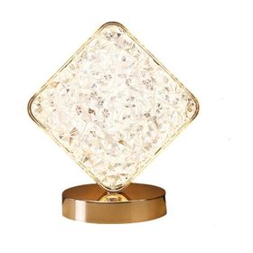 Torima LW-25 Dekoratif Şarjlı Kare Kristal Elmas Masa Lambası Dokunmatik Romantik Akrilik Led Gece Lambası