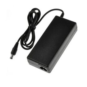 Toshiba Satellite C855-1R1 PSCBYE-00T00JTE Uyumlu Laptop Adaptör