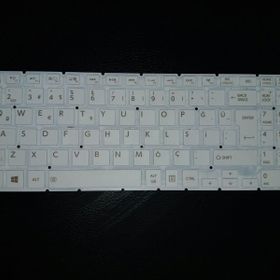 Toshiba Satellite L50D-B Klavye