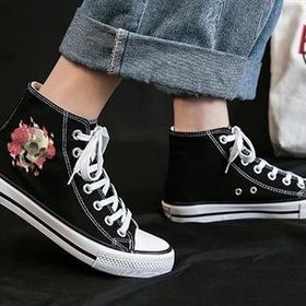 Touz Moda Flower Skull Baskılı Siyah Kanvas Ayakkabı