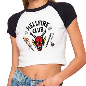 Touz Moda Hellfire Club Baskılı Reglan Kol Beyaz Crop Kadın T-Shirt