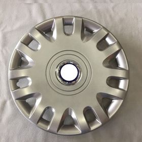 Toyota 333 15 inç 4 Adet Jant Kapağı