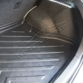Toyota Auris Siyah Bagaj Havuzu