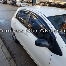 Toyota Yaris 2006-2012 Mugen Cam Rüzgarlığı