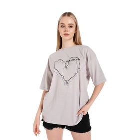 Trendseninle Çizgili Figür Kalp Boyamalı Gri Kadın T-shirt