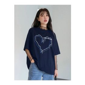 Trendseninle Çizgili Figür Kalp Lacivert Have A Holiday Baskılı Koyu Lacivert Kadın T-shirt
