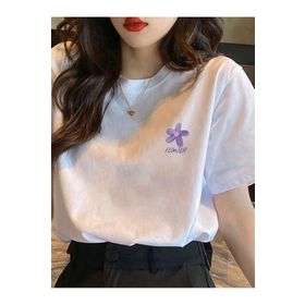 Trendseninle Flower Baskılı Oversize Beyaz1 Oversize Kadın T-shirt