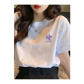 Trendseninle Flower Baskılı Oversize Beyaz1 Oversize Kadın T-shirt