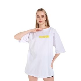 Trendseninle Freedom Baskılı Beyaz Oversize Kadın T-shirt