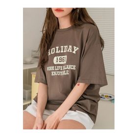 Trendseninle Holiday 1961 Baskılı Kahverengi Oversize Kadın T-shirt
