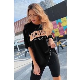 Trendseninle Michigan Baskılı Siyah Oversize Kadın T-shirt