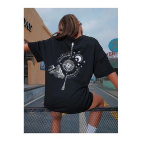 Trendseninle Sırt Pusula Baskılı Siyah Oversize Kadın T-shirt