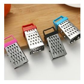 Trendypazar 8 cm 3 Fonksiyonlu Mıknatıslı Mini Sarımsak Peynir Rendesi