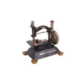 Trendypazar El Yapımı Dikiş Makinesi Maketi