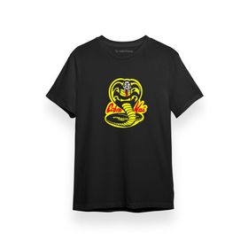 Tshirthane Cobra Kai Logo Siyah Siyah Erkek T-shirt