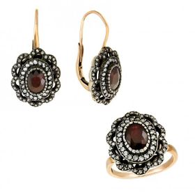 Tuğrul Altın 0,87 ct Yakut Elmas Set