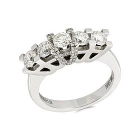 Tuğrul Altın T51 1.38 Ct Pırlanta Beş Taş Yüzük
