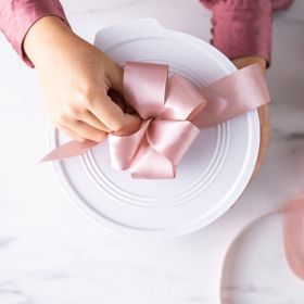 Tupperware Kurabiyem Yılbaşı 1.5 lt Pembe Saklama Kabı