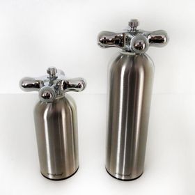 UltraForm Metal Karabiber ve Tuzluk Değirmen Seti