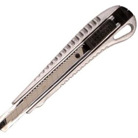 Umix Metal Gövdeli 18 mm Maket Bıçağı