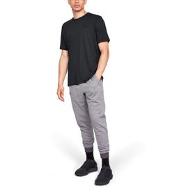 Under Armour 1326799-001 Siyah Kısa Kollu Erkek Tişört