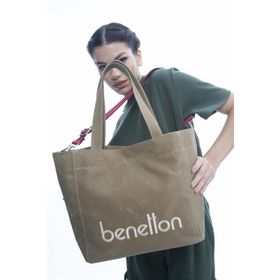United Colors of Benetton BNT1163 Lacivert Kadın Kol Çantası