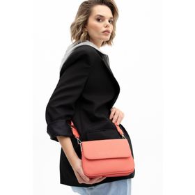 United Colors of Benetton BNT1366 Mercan Kadın Çapraz Çanta